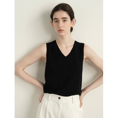 LINHOUSE复古藏蓝色V领针织背心