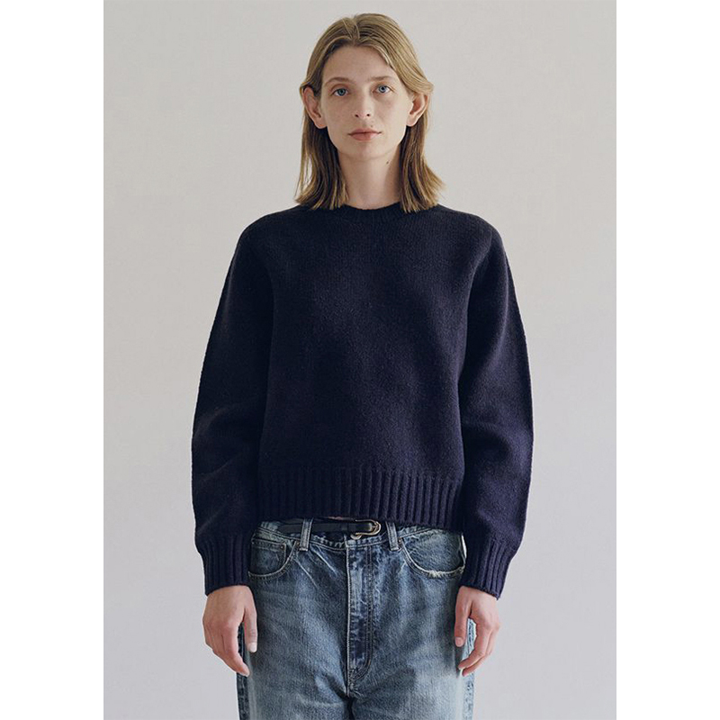 LINHOUSE复古藏蓝色圆领极简毛