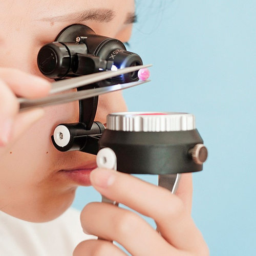 拜斯特手持25倍钻石腰棱镜