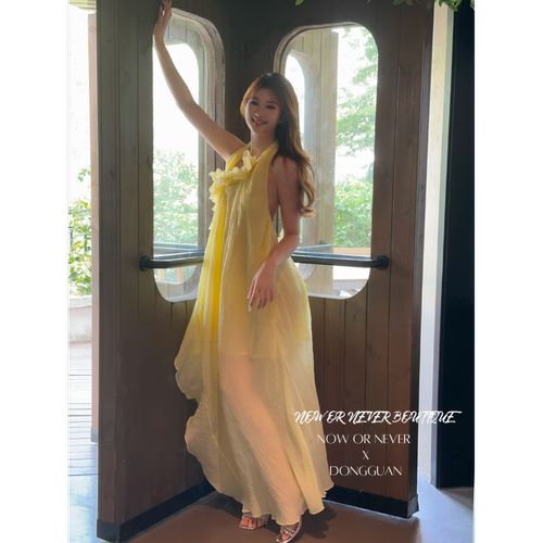 Freja 25春夏 手工花朵装饰褶饰挂脖连衣裙 佩科里黄 品牌授权