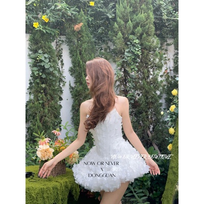 Laneci SWAN DRESS 白色新款 越南