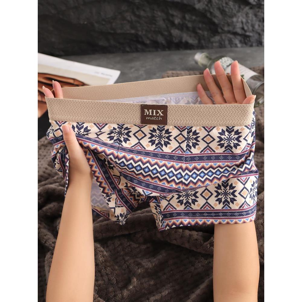 纯棉新款民族风男士内裤男生印花个性潮平角裤舒适透气四角短裤头