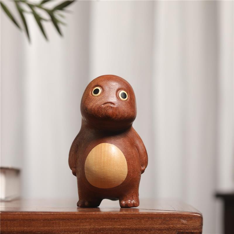 工厂直销乌檀木小奶龙摆件创意实木雕刻拼接家居摆饰可爱奶龙摆件