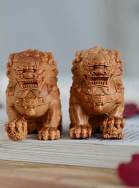 崖柏木雕对狮子摆件 实木古玩威震四方宫门狮家居客厅装饰工艺品