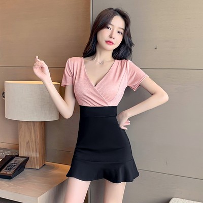 修身显瘦性感连衣裙低胸女装弹力织锦夜店女装工衣荷叶边包臀短裙