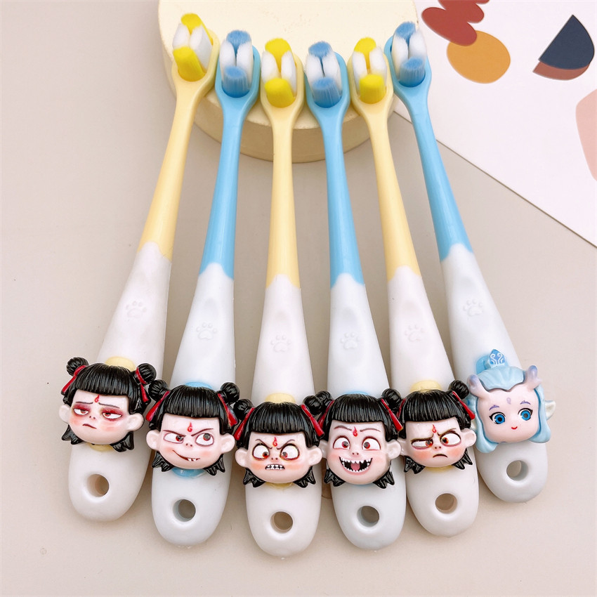 哪吒敖丙儿童牙刷2-12岁超软毛宝宝牙刷护龈护齿爆款哪吒牙刷,洗护清洁剂/卫生巾/纸/香薰,牙刷/口腔清洁工具,淘宝优惠券,粉丝福利购,淘宝优惠卷