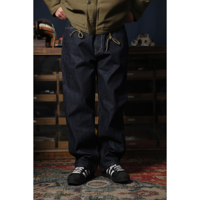 原色丹宁赤耳中高腰直筒牛仔裤