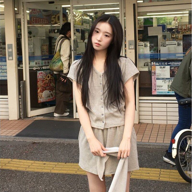韩国代购直邮2026夏Daybin松弛韩风条纹松紧腰系带直筒显瘦短裤