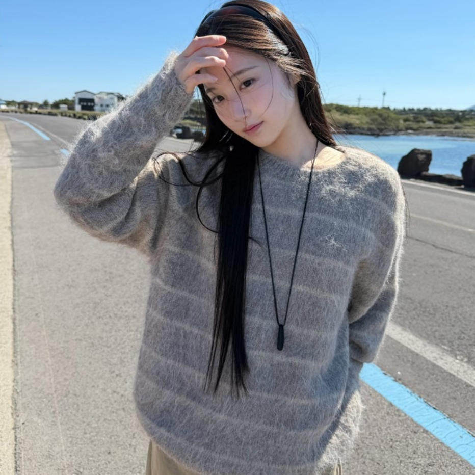 韩国代购直邮2026冬Daybin软糯毛绒圆领条纹针织衫女套头百搭毛衣