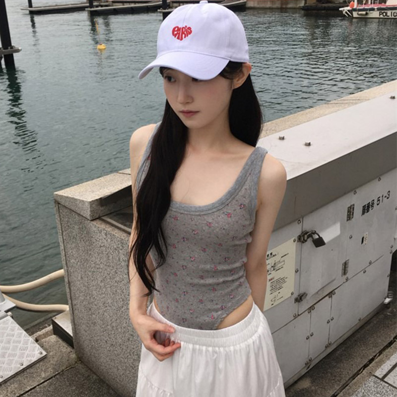 韩国代购直邮2026夏Daybin辣妹修身吊带外穿性感显瘦碎花背心女