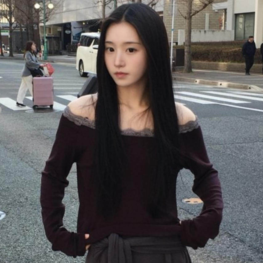 韩国代购直邮2026春Daybin甜美少女风蕾丝拼接一字肩长袖显瘦露肩