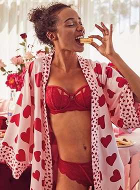 澳单BRAS 本命年法式蕾丝经典款性感红内裤半杯内衣超薄文胸