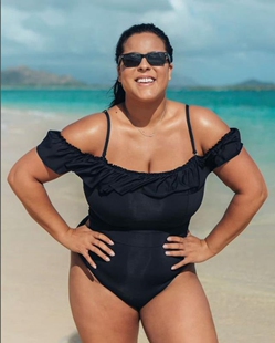 无钢圈文胸 泳衣 美奢 度假风花边抹胸保守显瘦连体大码