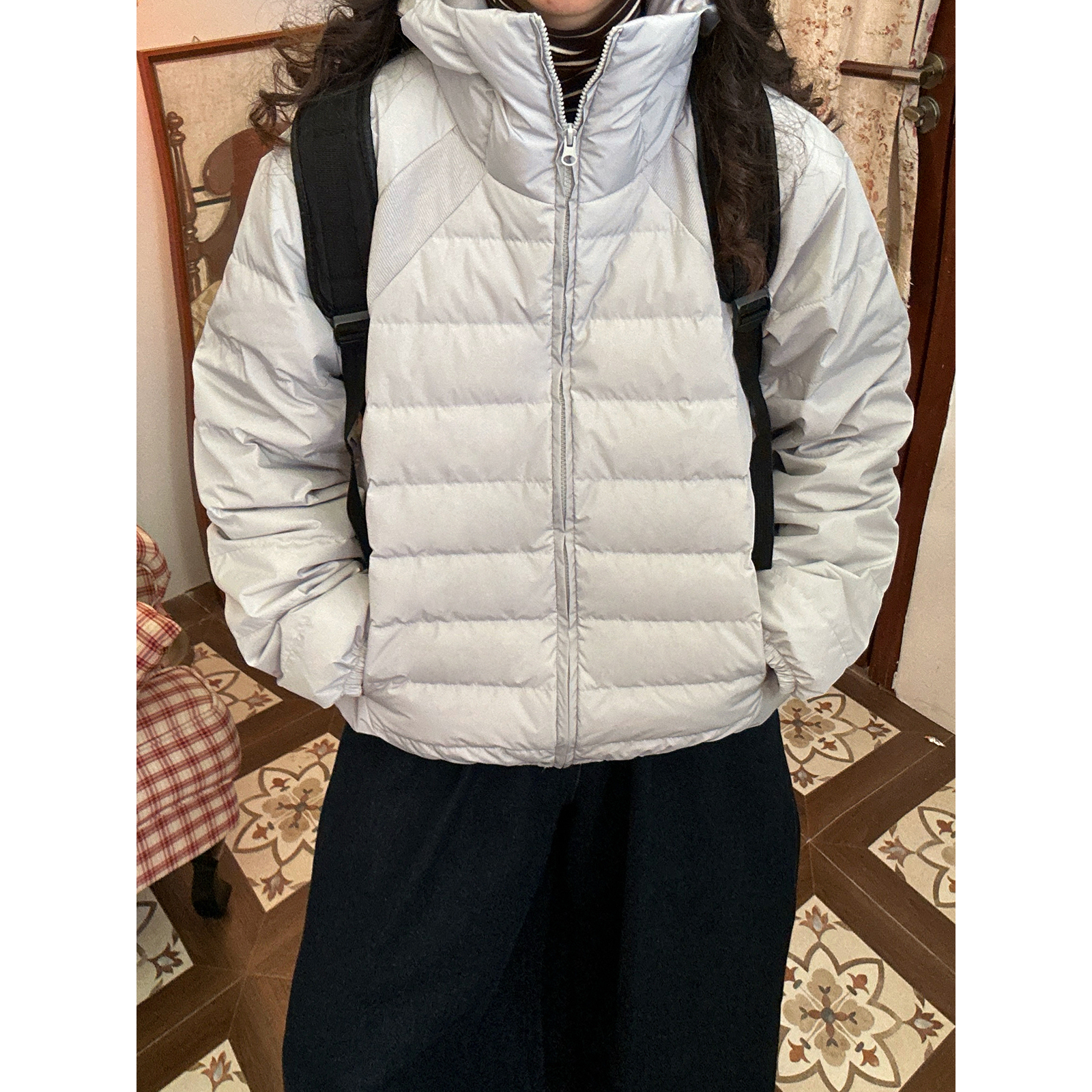 【新品买二送一】90白鸭绒拼接解构排骨羽绒服女立领防寒保暖外套