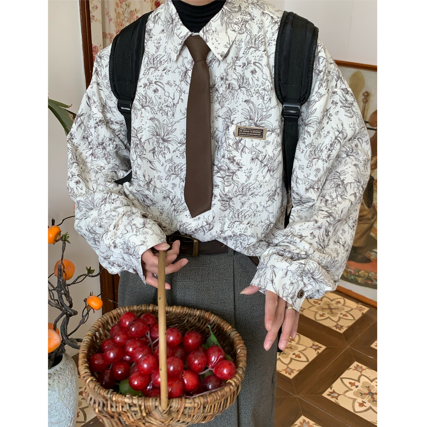 C2自制/秋冬新款港味复古花卉印花长袖衬衫宽松长袖领带上衣潮