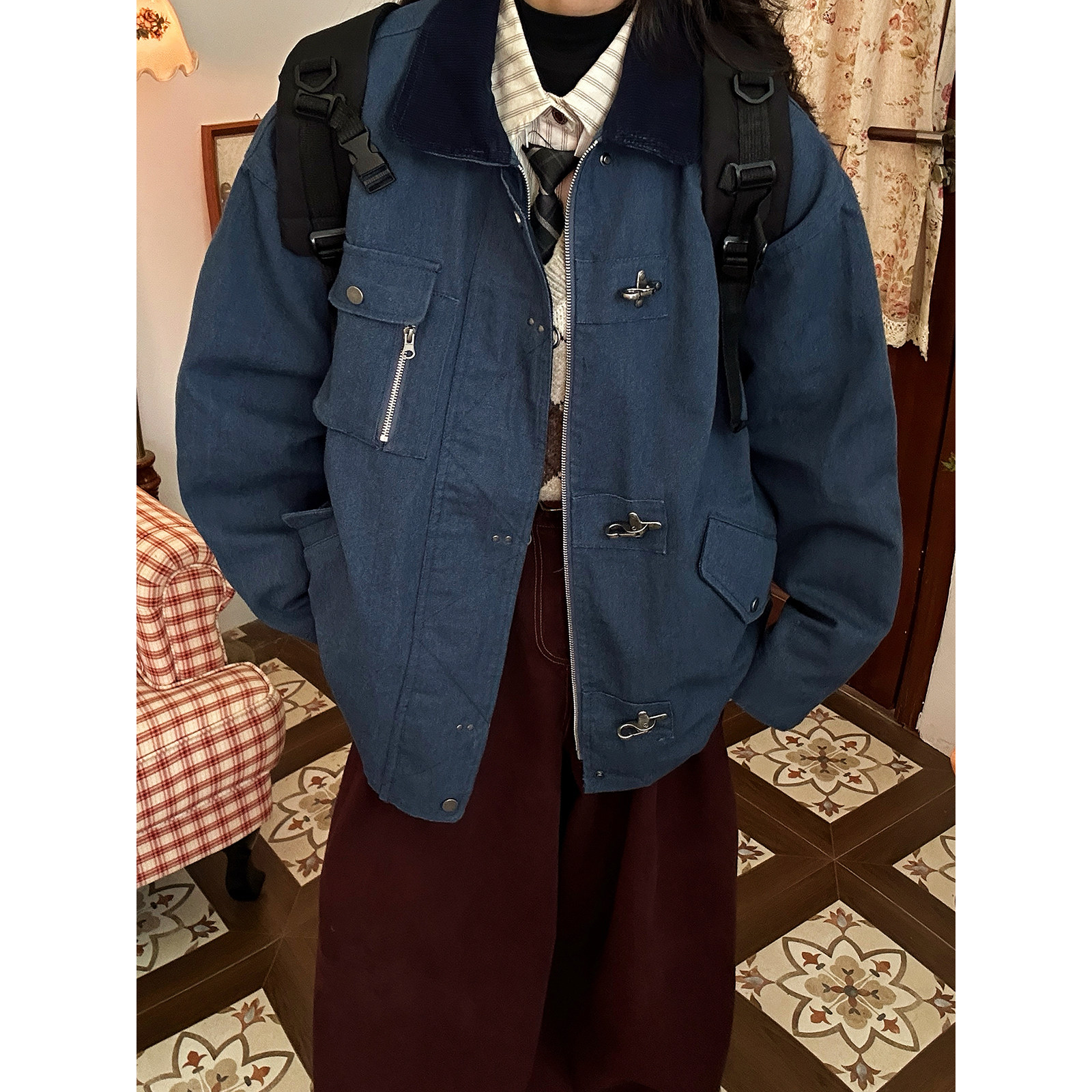 【新品买二送一】工装风翻领短款外套女宽松金属扣夹克时尚老爹风,女装/女士精品,短外套,淘宝优惠券,粉丝福利购,淘宝优惠卷