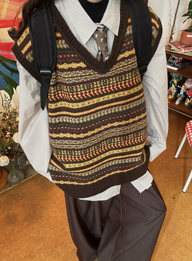 C2自制/复古条纹提花V领马甲毛衣男女秋季新款古着针织百搭上衣