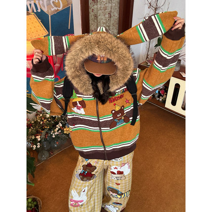 C2自制/复古条纹连帽毛衣男女卡通小熊毛领宽松加绒外套秋冬新款