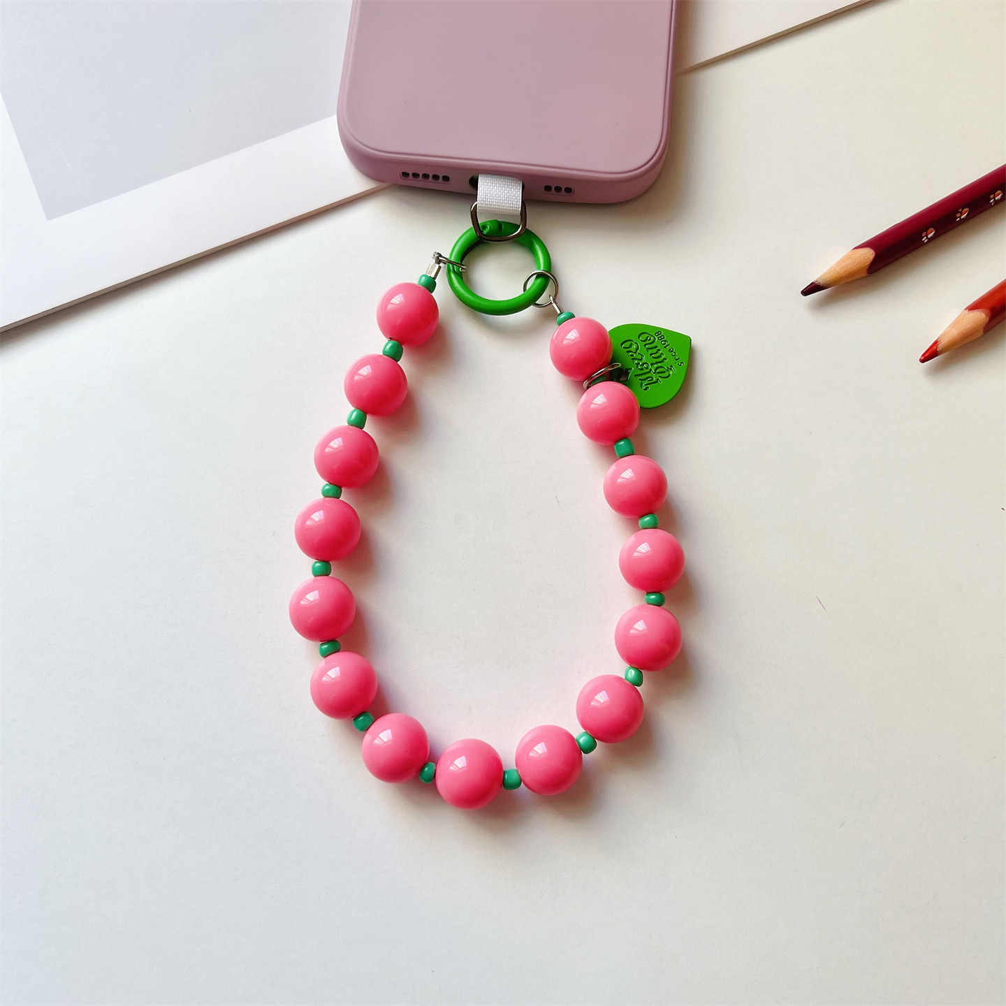 甜美粉色串珠手机链亚克力珠饰挂件包包挂链钥匙扣手机垫片短挂绳,3C数码配件,手机挂件/手机链,淘宝优惠券,粉丝福利购,淘宝优惠卷