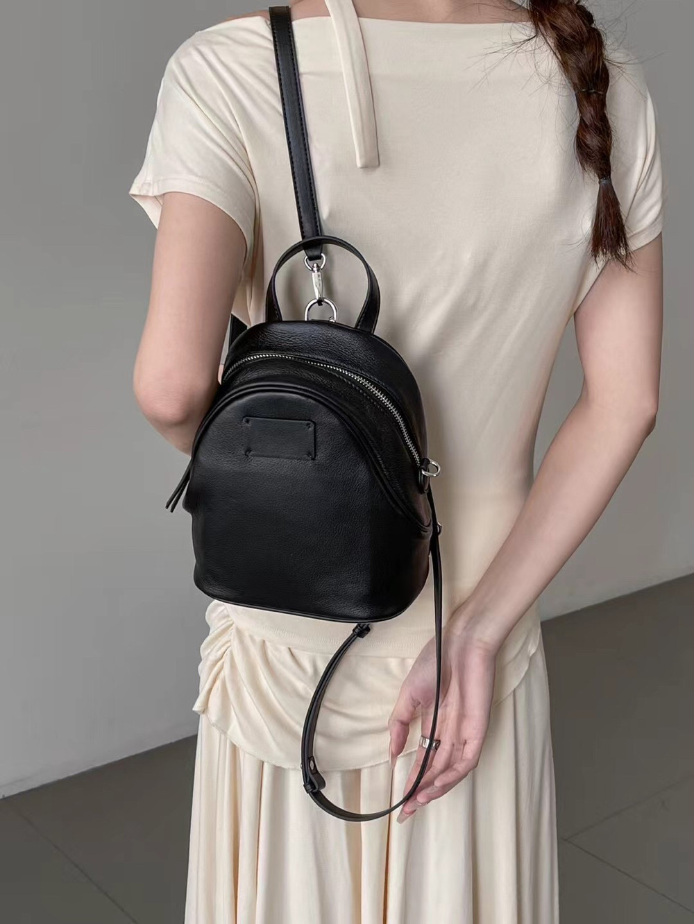 2025新款韩式头层牛皮双肩包真皮女包时尚百搭单肩斜挎包通勤背包