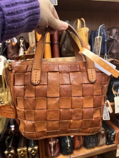 制道复古做旧编织马皮手提包单肩斜挎包通勤休闲菜篮子包L11440B