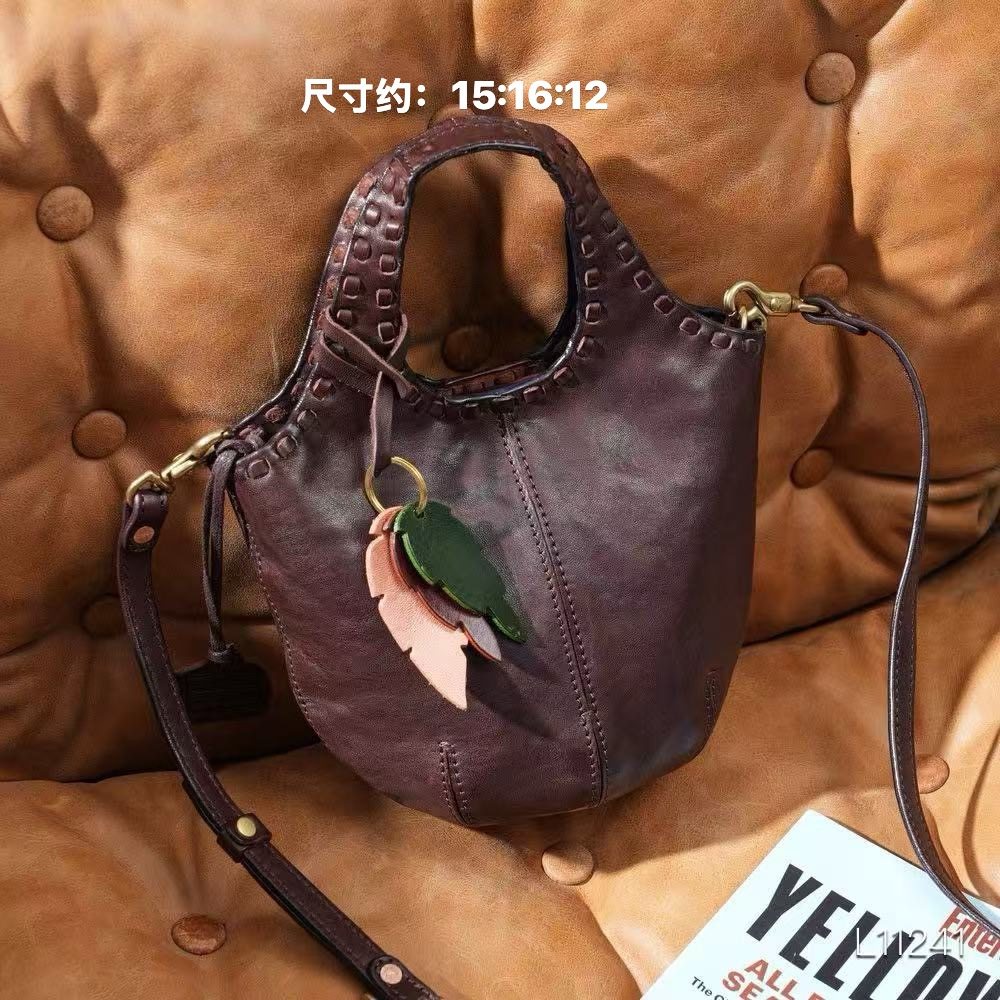 制道洗水马皮复古真皮手提水桶包女2025新款包包L11241百搭斜挎包