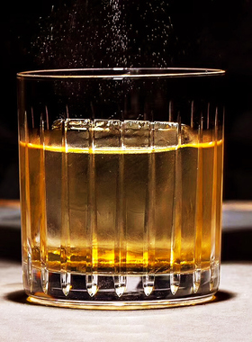 意大利进口RCR威士忌杯圆冰球杯高脚鸡尾酒杯香槟杯水杯ROCK威杯