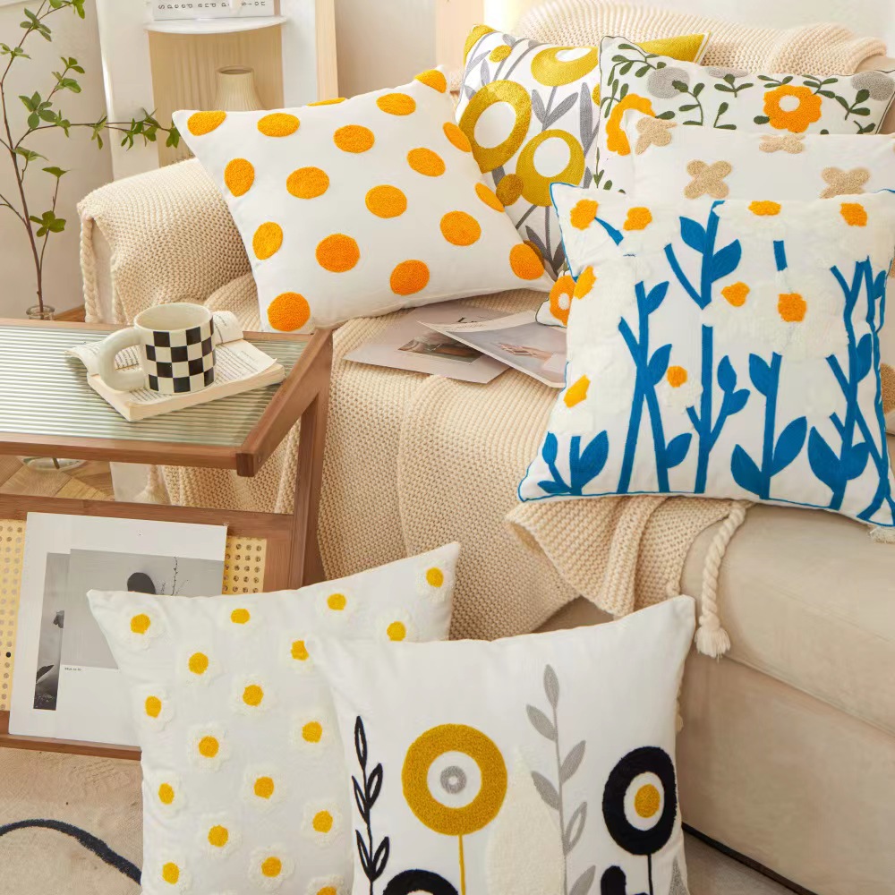 新款毛巾刺绣花ins风小清新田园立体感花草沙发抱枕民宿靠垫套45