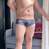 纯色薄款 男士 性感超低腰莫代尔高弹三角内裤 半包臀紧身显大囊袋