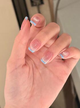 法式蓝色冰透猫眼网红美甲2026年新款纯手工穿戴甲高级感短款定制