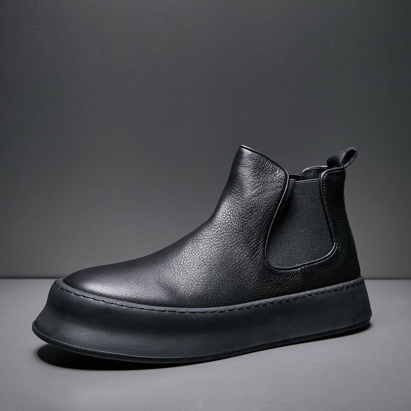 复古马丁靴男休闲鞋板鞋短靴