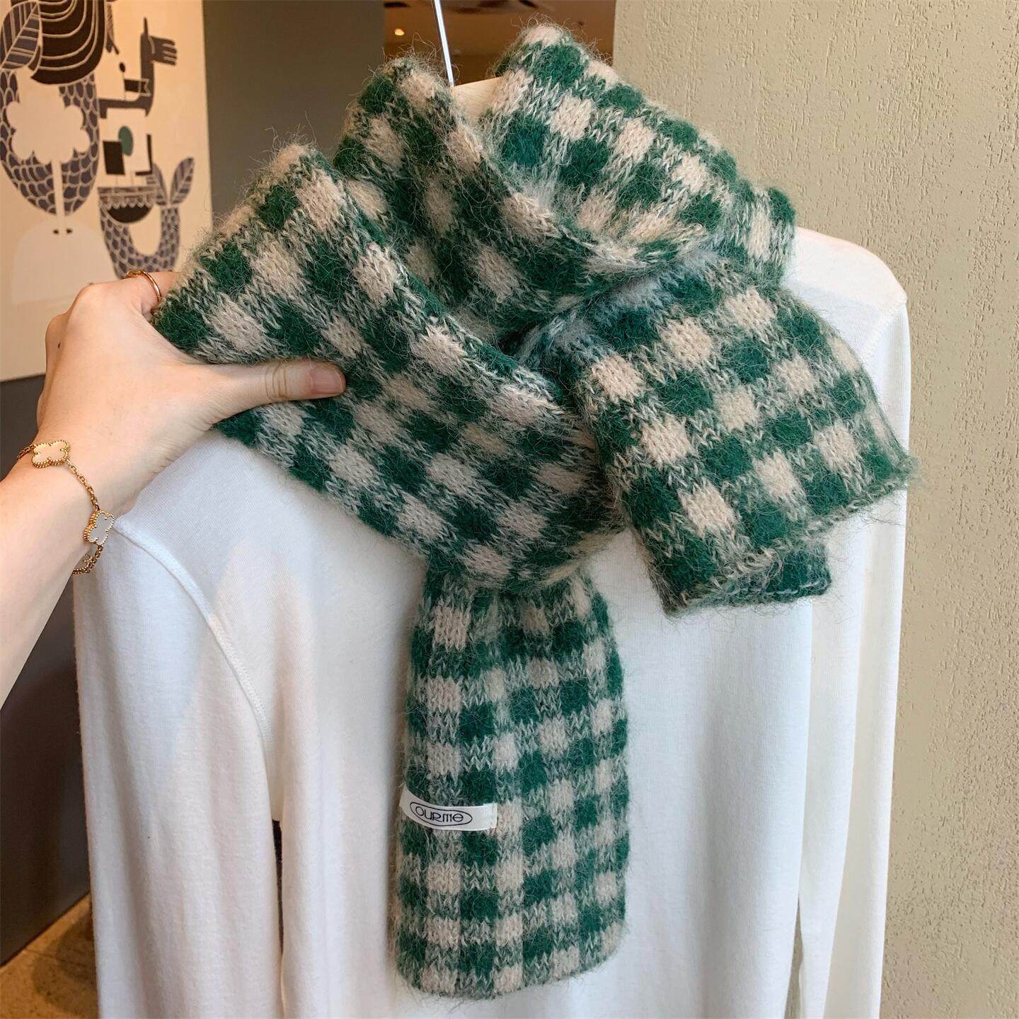韩国款绿色格子软糯羊毛混纺针织围巾女冬季百搭学生加厚保暖围脖