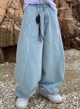 韩国代购大码男装东大门牛仔裤浅蓝色水洗弧形拼接阔腿宽松直筒裤