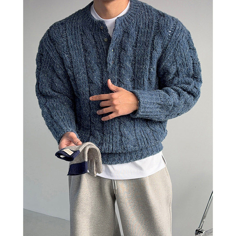 小北韩国代购男装东大门针织开衫粗棒针纯色圆领立体麻花纹毛衣