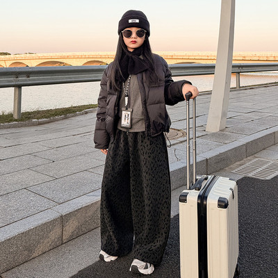 女童高级感圆领短款羽绒服外套潮