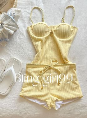 【可可酥】连体度假泳衣温泉游泳比基尼黄色清新连体高开叉度假