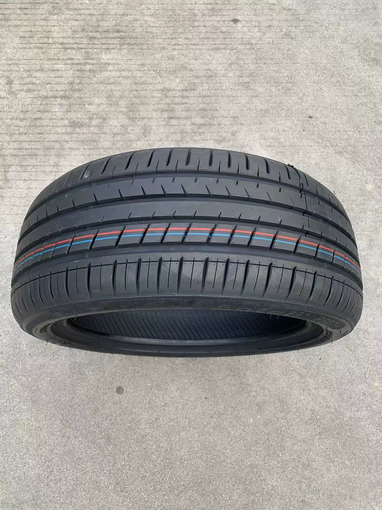 155 165 17570r14 Шина для автомобиля 185 195 20555R16 215 22565R17R13R15