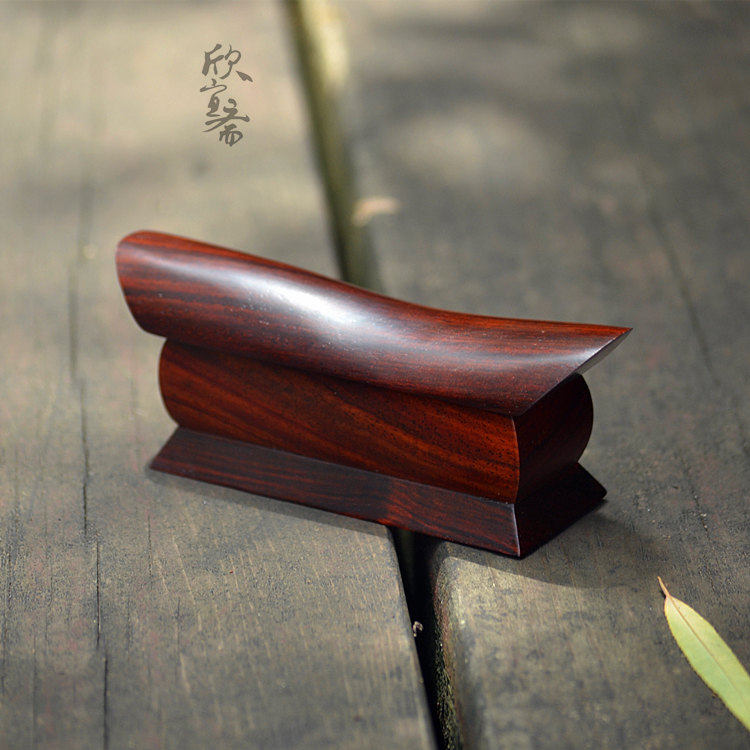 特色苏工仿古红木印章盒图片