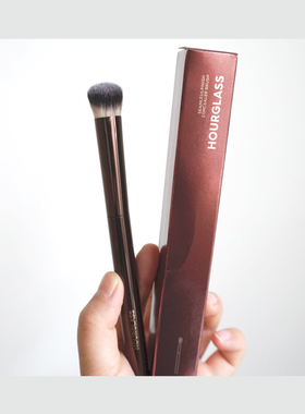 Hourglass柔光无痕遮瑕刷粉底刷多用途膏状液体底妆刷亲肤不扎脸