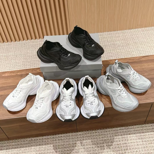 轻便透气圆头厚底老爹鞋DARUICAT