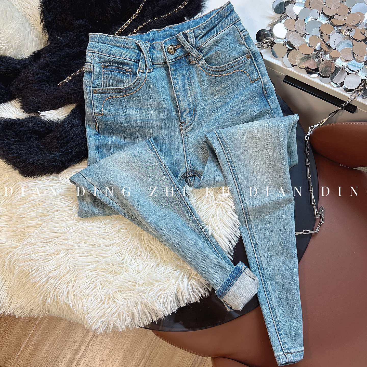 植绒小脚裤棉弹牛仔2025年冬