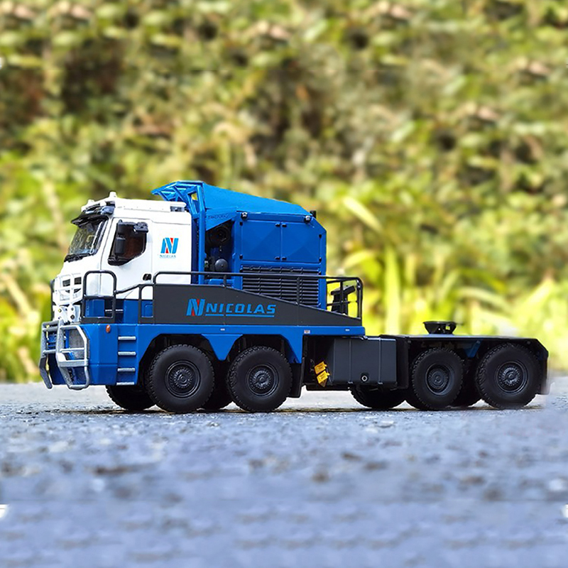 合金尼古拉斯牵引汽车模型