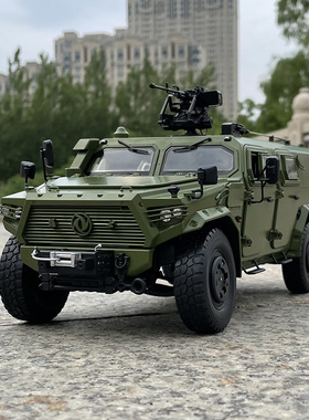 国产原厂车模CSK181东风猛士三代1:18合金仿真汽车模型装甲车模型