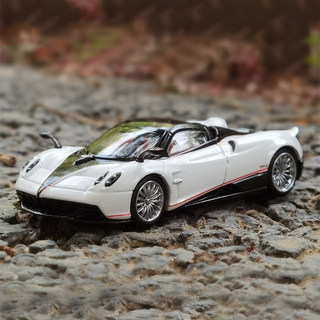 LCD 1:64 帕加尼花雅Huayra BC版风神跑车敞篷带顶盖合金汽车模型