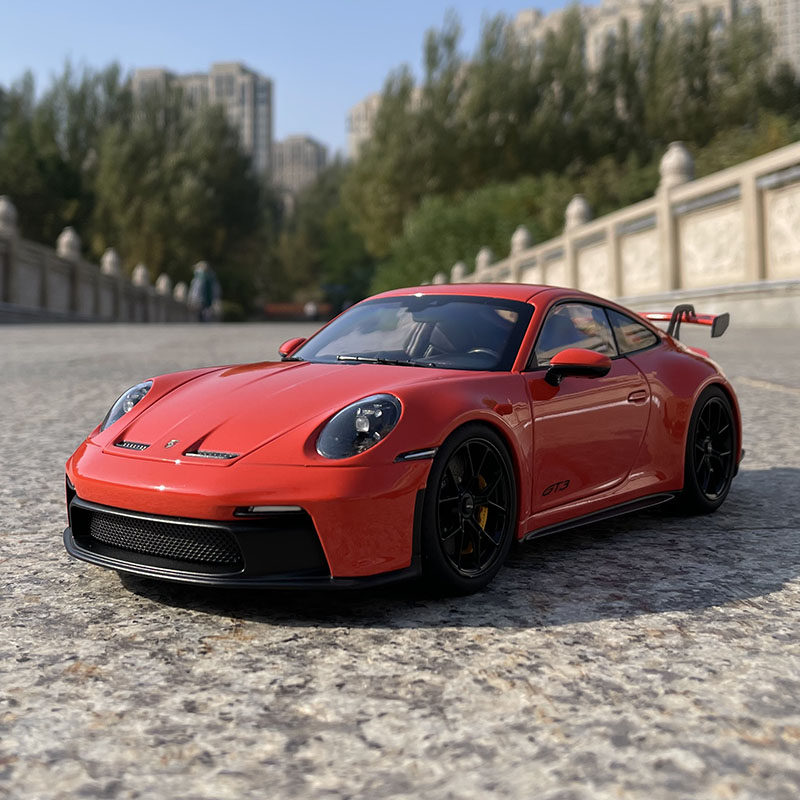norev 1:18 保时捷911 992 gt3 2021款 合金汽车模型收藏送礼