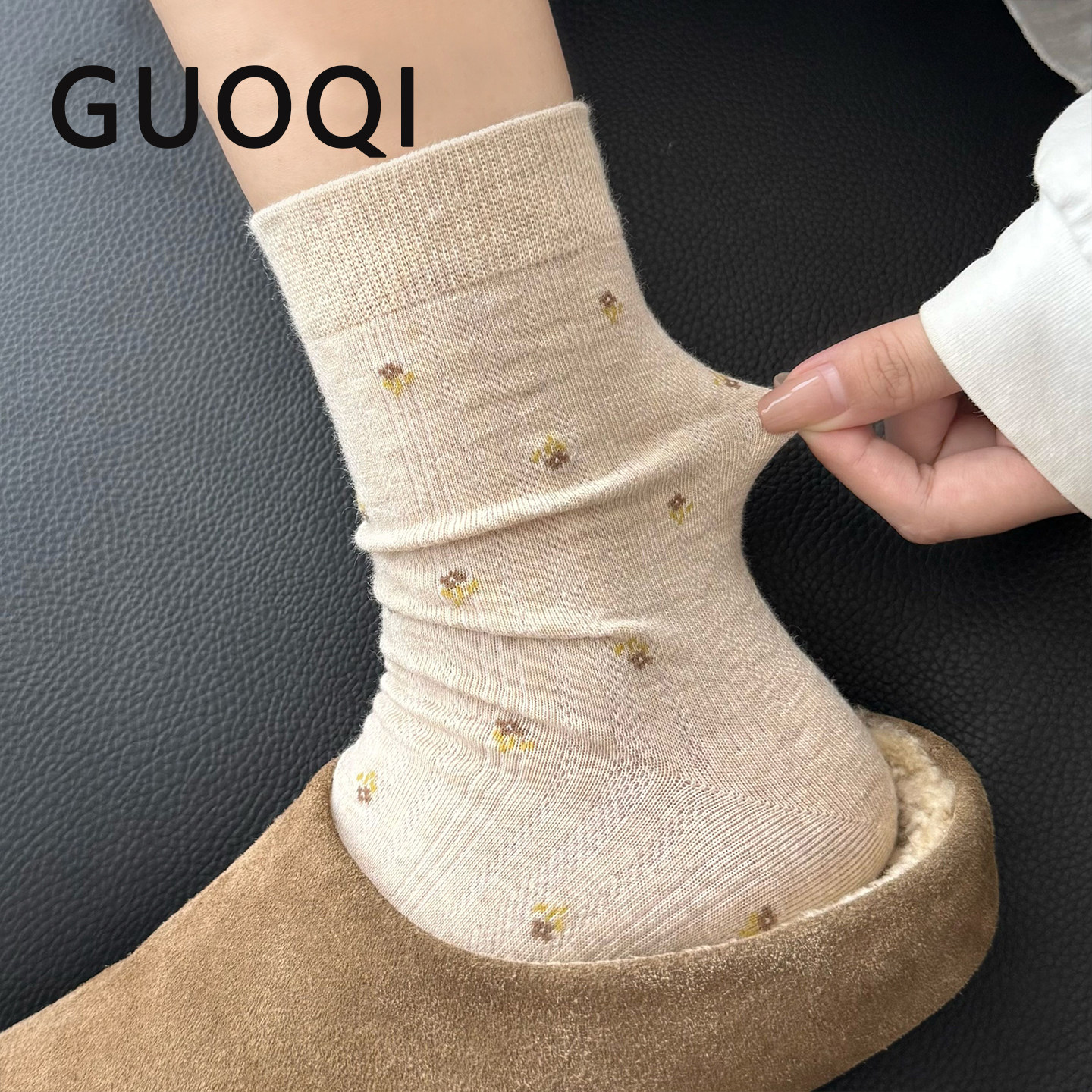 米色袜子女中筒袜秋冬季棉ins潮日系复古碎花配勃肯鞋堆堆袜秋冬,女士内衣/男士内衣/家居服,中筒袜,淘宝优惠券,粉丝福利购,淘宝优惠卷