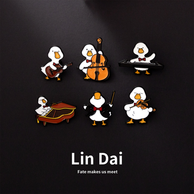 卡通音乐鸭吉他钢琴胸针金属徽章