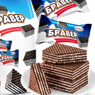 进口俄罗斯小农庄威化 巧克力奶油牛奶夹心威化饼干糖果零食250g