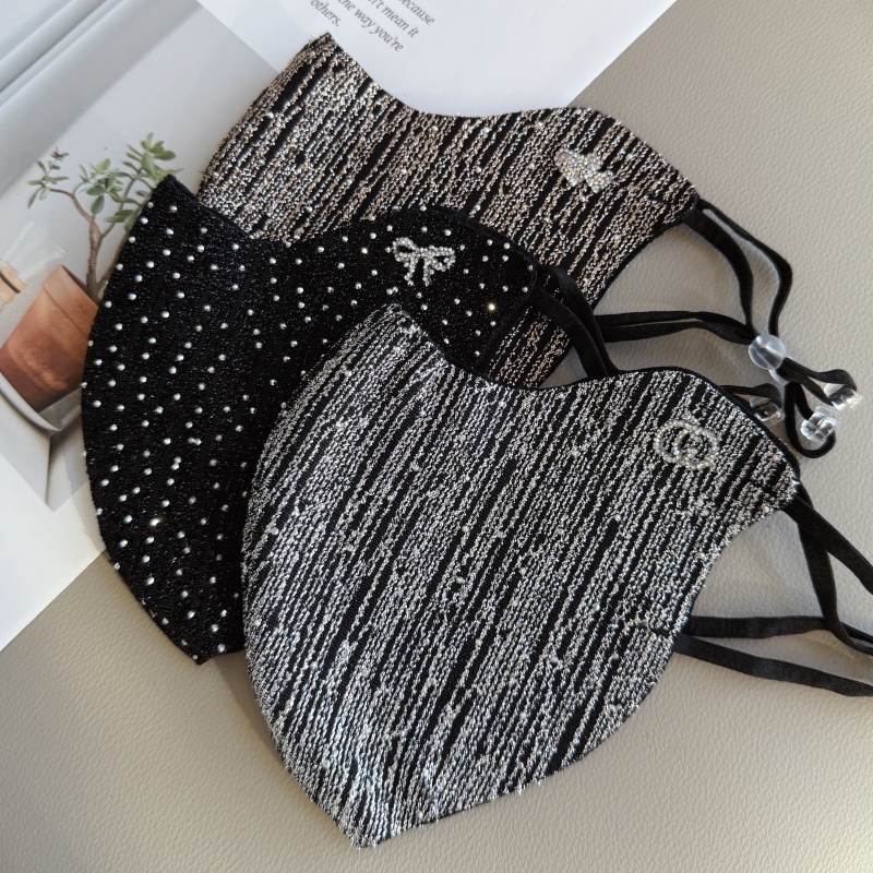 秋冬保暖口罩女高颜值银丝亮闪气质高档加绒加厚防冻脸防寒3D面罩