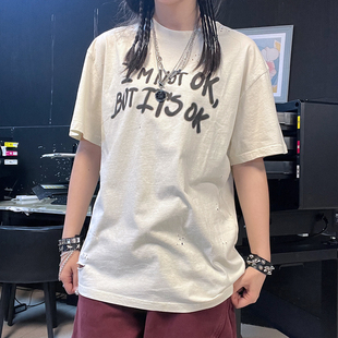 王有病工作室！180G破洞模糊字母简约学院风男女情侣装短袖T恤